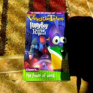 VINTAGE VeggieTales “Larry-Boy and the Rumor Weed” VHS